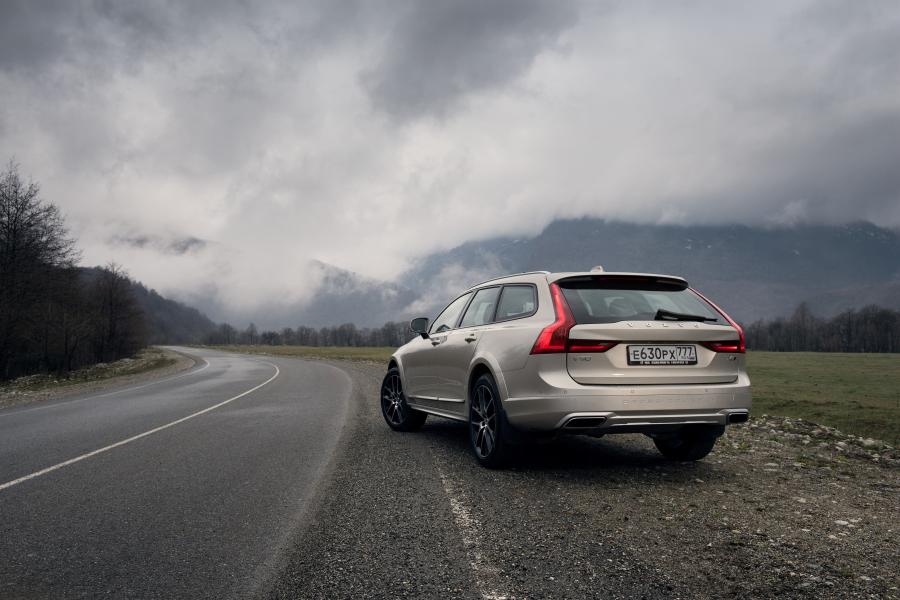  Volvo V90 T6 Cross Country 2016 года  (фото 95 из 104)